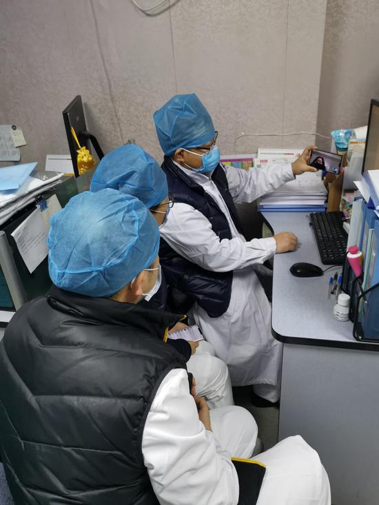 关于友谊医院代挂专家号加代问诊解决您的疑难问题的信息