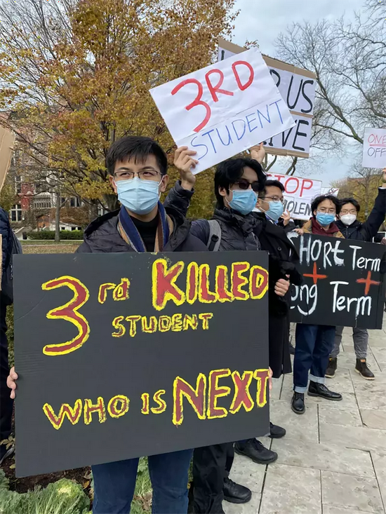 芝大学生游行 受访者 供图