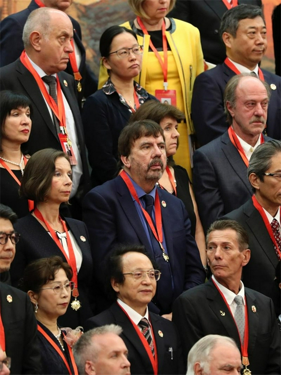 2019年,穆迪获得“中国政府友谊奖”。