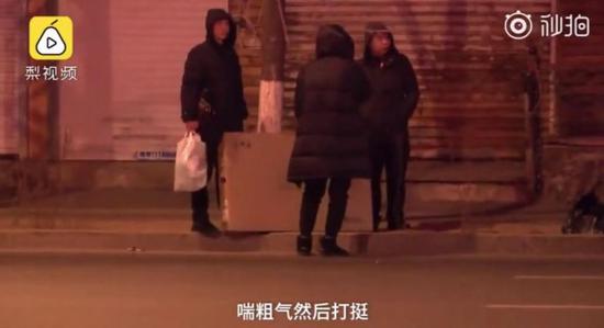 之后司机将其送到医院。