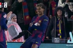 1分领跑！巴萨3-0奥维耶多 奥尔莫传射亚马尔精彩侧钩破门