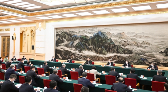 1月16日，中共中央总书记、国家主席、中央军委主席习近平在北京人民大会堂同党外人士座谈并共迎新春。
