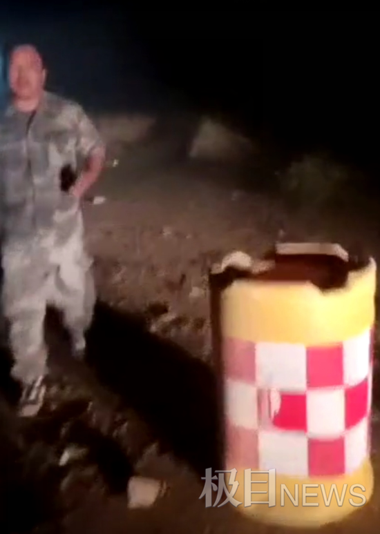 云南漾濞震中村民讲述：一家10多口刚逃出房子就塌了 来不及抢出财物休闲区蓝鸢梦想 - Www.slyday.coM