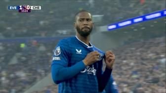 4连败！切尔西0-3埃弗顿仍第6 桑切斯送礼贝托2射1传皮克福德神扑