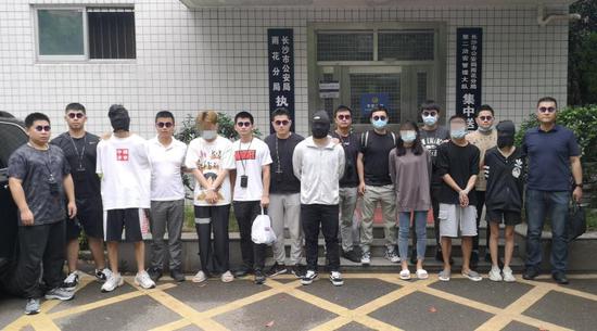 比生本包括布答爸妈霸气不