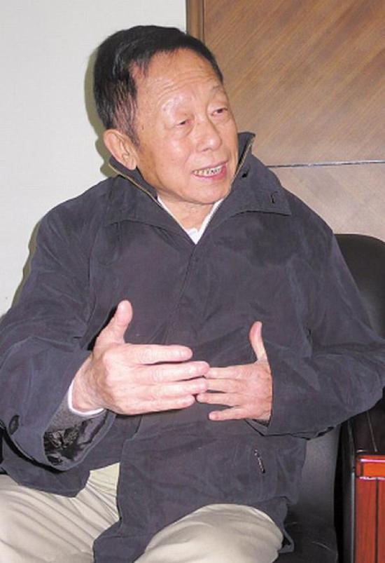 首届春晚:央视春晚开创者黄一鹤去世 系首届春晚总导演 黄一鹤先生