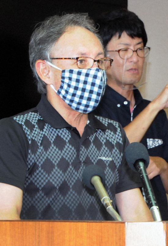 冲绳县知事玉城丹尼（每日新闻）