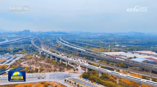 【学习贯彻党的二十届四中全会精神】为基本实现社会主义现代化而接续奋斗