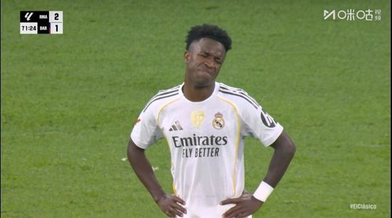 记者：国家德比维尼修斯不满被换后，阿隆索让米利唐去跟他谈谈