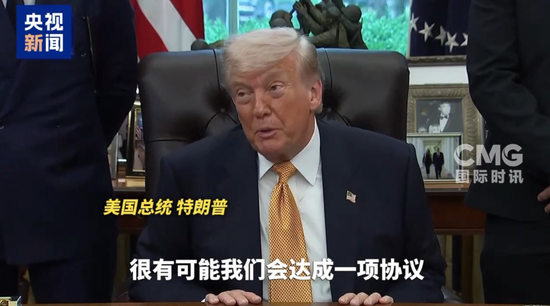 法国突然宣布：“戴高乐”号航母正驶向红海，准备为霍尔木兹海峡护航！美军：“林肯”号航母起飞战机，炸毁伊朗油轮船舵