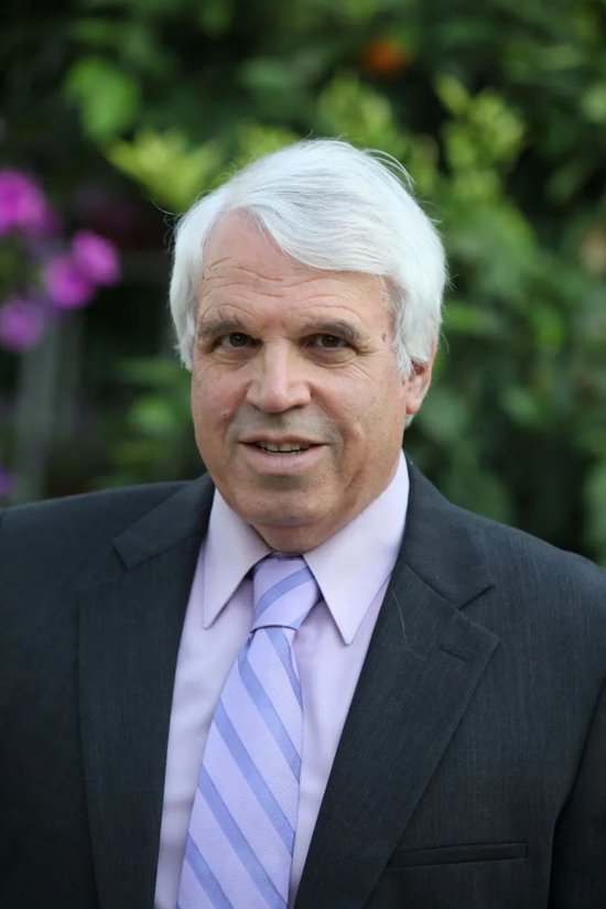 　　阿隆·莱尔。受访者供图