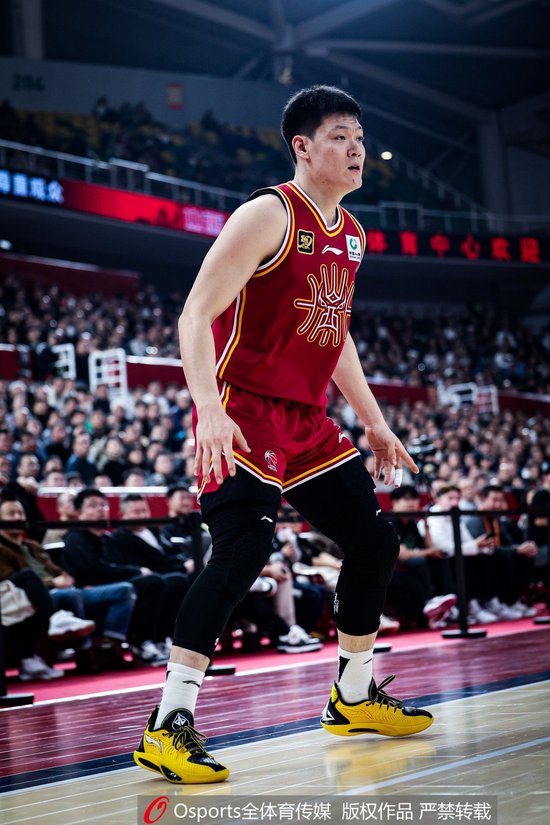 伤停6-8周！张宁：再选一次 我还是会在那个节点上场打球