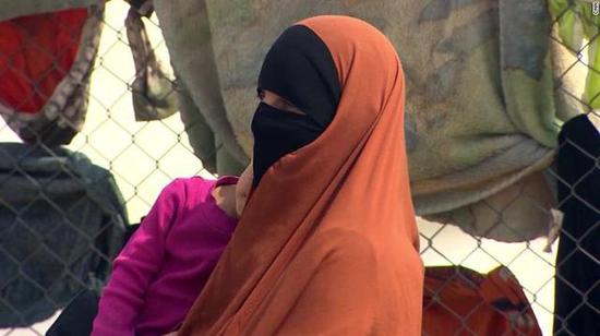 爱尔兰一“圣战新娘”遭土耳其驱逐 回国时被逮