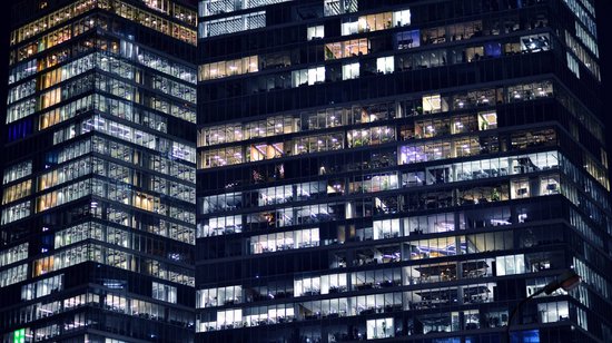 中国人工作时长结束9年连涨，但还远远不够