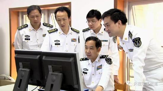 △“八一勋章”获得者马伟明和他的团队