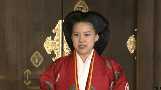 日本绚子公主下嫁平民笑着说 我太幸福了 图 明治神宫 公主 平民 新浪新闻 日本绚子公主下嫁平民笑着说 我太幸福了 图 明治神宫 公主 平民 新浪新闻