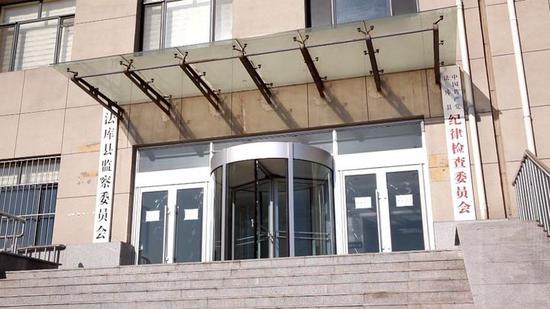 教师吃空饷:在编教师吃空饷75个月 白拿20多万元工资被解聘