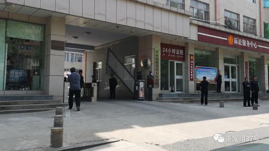 ▲5月9日,“萊蕪暴力襲醫(yī)案”在萊蕪區(qū)法院二審開庭。新京報(bào)記者 齊超 攝