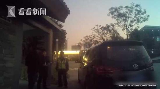 男子非法营运被查欲借疾病逃避处罚：我得了艾