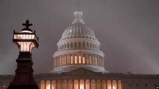 又出涉港报告 人民日报海外版：美还嫌世界不够