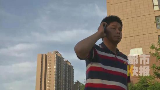 8岁男童遭车祸 父亲：给学校交了保险费却查不到