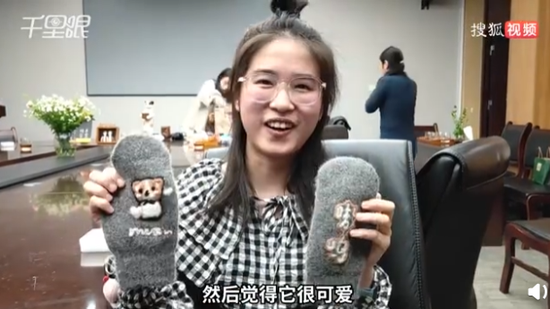太拼!考研生每天站窗口背书7小时 最后一幕酸了