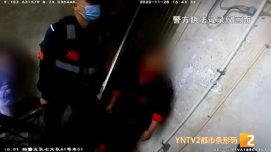 独居老人家中离世，直到水漏到楼下邻居家才被