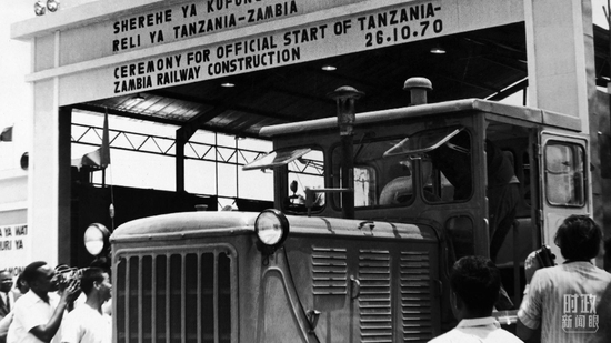 △坦赞铁路于1970年10月26日正式开工。（图/视觉中国）
