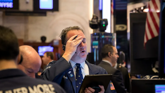 美股大跌，科技巨头全线溃败，布油站上100美元