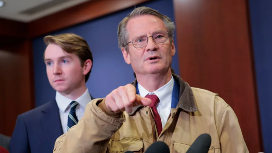 美议员称公开外星人机密简报，美国将陷入混乱 近两年多名顶尖科学家离奇失踪或死亡，均从事外太空相关工作，有人仅几分钟消失得无影无踪