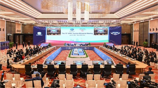 APEC旅游部长会议在澳门落幕 中国倡议以数智化与便利化引领亚太旅游合作