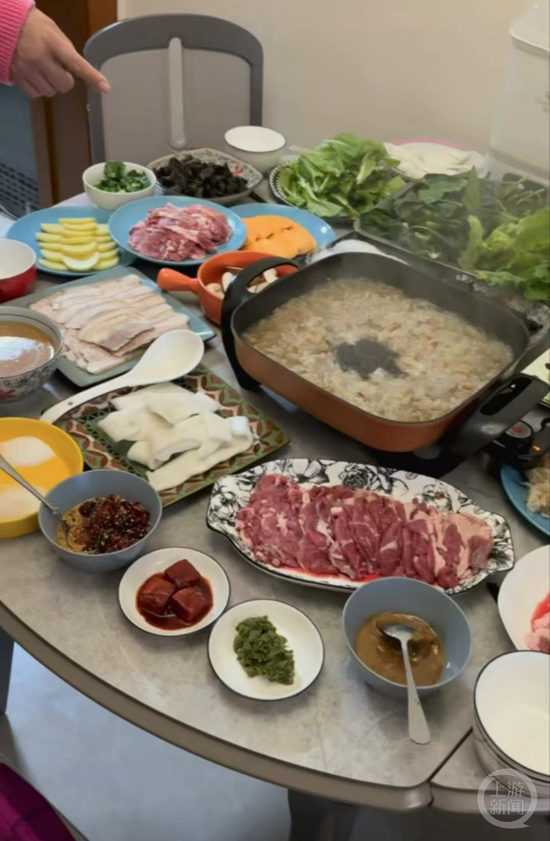洗娃娃洗出百万粉？别被“解压”忽悠瘸了！
