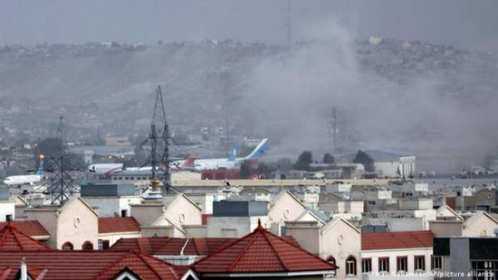 喀布尔机场外发生自杀式爆炸袭击案 资料图
