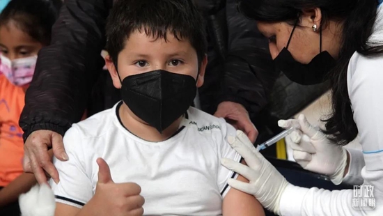 ��2021��12�£���϶��������5��11���ͯ�����й��¹����硣��ͼ/�Ӿ��й���