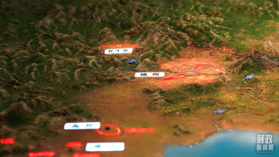 △辽沈战役纪念馆内，锦州攻坚战沙盘展示。（总台央广记者潘毅拍摄）