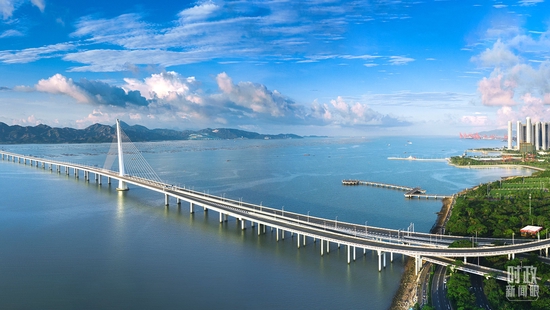  △港珠澳大桥。（图/视觉中国）