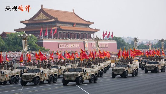 【央视快评】“小家”热气腾腾 “大家”蒸蒸日上