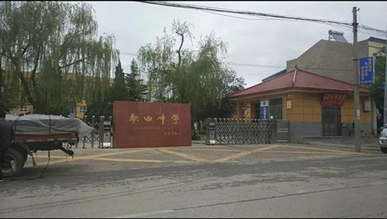 女子学籍被亲戚顶替顶替者已任县医院护理部主任