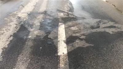 7月6日,事故地点仍可见燃烧痕迹。