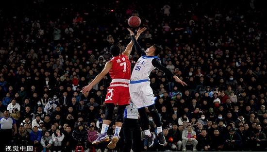 贵州省台江县台盘村“村BA”总决赛现。煌计丛：视觉中国