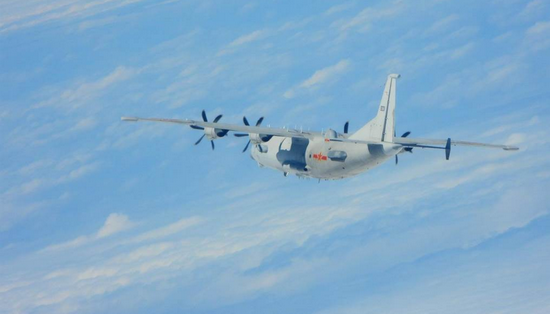 绿媒数解放军一架运8技术侦察机进入台湾西南空域