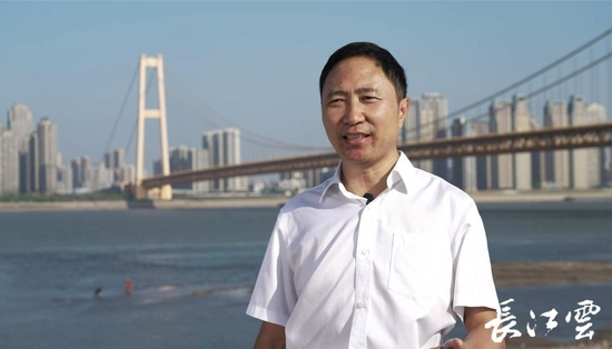 武汉市城投集团杨泗港大桥项目总工程师何志明