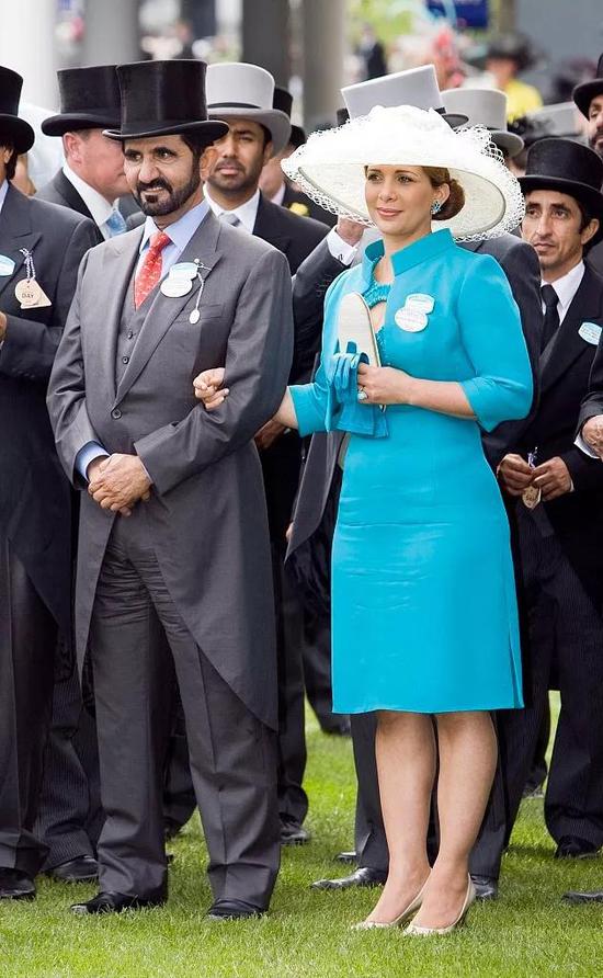 迪拜酋长和哈雅王妃出席活动。/视觉中国