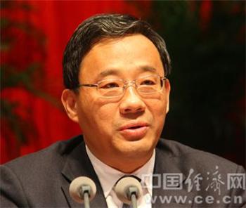 邵士官,男,汉族,1969年1月生,在职研究生学历,理学博士学位,中共党员。