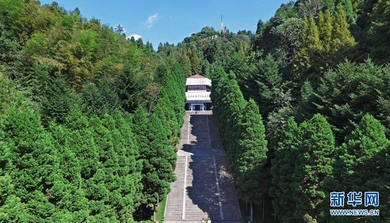 这是井冈山革命烈士陵园（2017年9月26日摄，无人机照片）。新华社记者 万象 摄