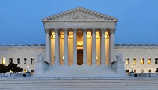 美国最高法院暂缓对特朗普政府关税案作出裁决