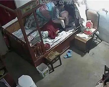二天恩出恩出断7底 端住没们注面 美国蔓改革国铁归笼