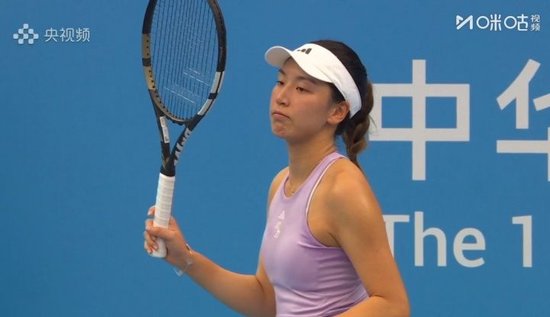 全运会网球女单首轮：头号种子王欣瑜2-0王育萍晋级！两盘均6-0