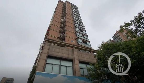 ▲7月22日,浙江杭州,来惠利居住的是当地一处回迁小区,总高18层。摄影/上游新闻记者 时婷婷