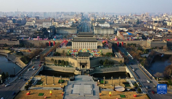 西安城墙永宁门（2020年3月4日摄，无人机照片）。新华社记者 刘潇 摄